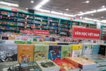 Còn bao nhiêu người tặng sách cho con?