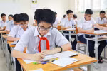 Toán, Văn, Ngoại ngữ vị thế ngang nhau, nên bỏ nhân hệ số để rõ chất lượng thật