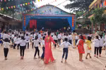 Chà Nưa lễ khai giảng hồi sinh sau lũ dữ