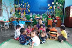 Mẹ hiền gieo chữ dưới chân núi Ka Đay