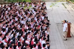 700 học trò chuyên Lê Quý Đôn, Đông Hà trò chuyện với Giáo sư Nguyễn Lân Dũng
