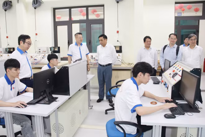 Ưu đãi thuế, đất đai, tín dụng và công nghệ giúp trường nghề mở ra nhiều dư địa phát triển