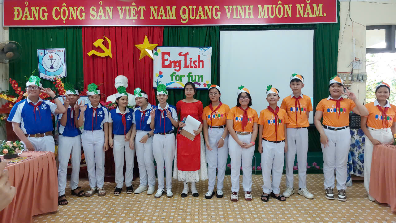 Sinh hoạt Câu lạc bộ Tiếng Anh của Trường Trung học cơ sở Nguyễn Thế Bảo (xã Phú Hòa 1, tỉnh Đắk Lắk), năm học 2024-2025. Ảnh: Website nhà trường