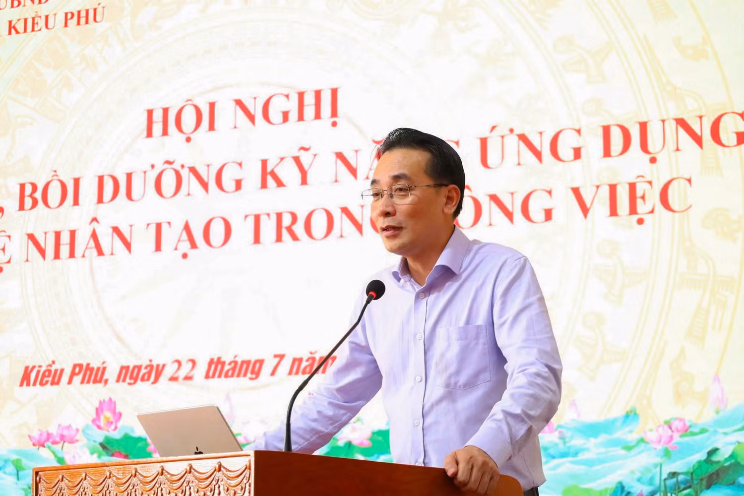 Giáo sư, Tiến sĩ Chử Đức Trình - Hiệu trưởng Trường Đại học Công nghệ (Đại học Quốc gia Hà Nội). Ảnh: NVCC