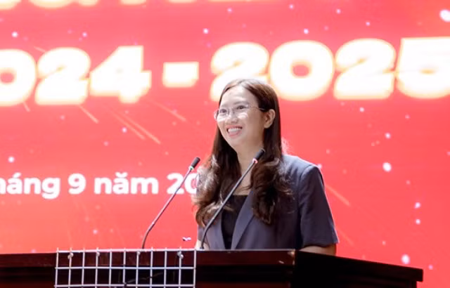 co-huyen-1293.jpg
