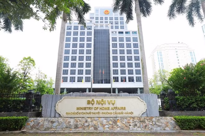 Bộ Nội vụ hướng dẫn giải quyết chính sách khi sắp xếp cơ sở giáo dục, trường học