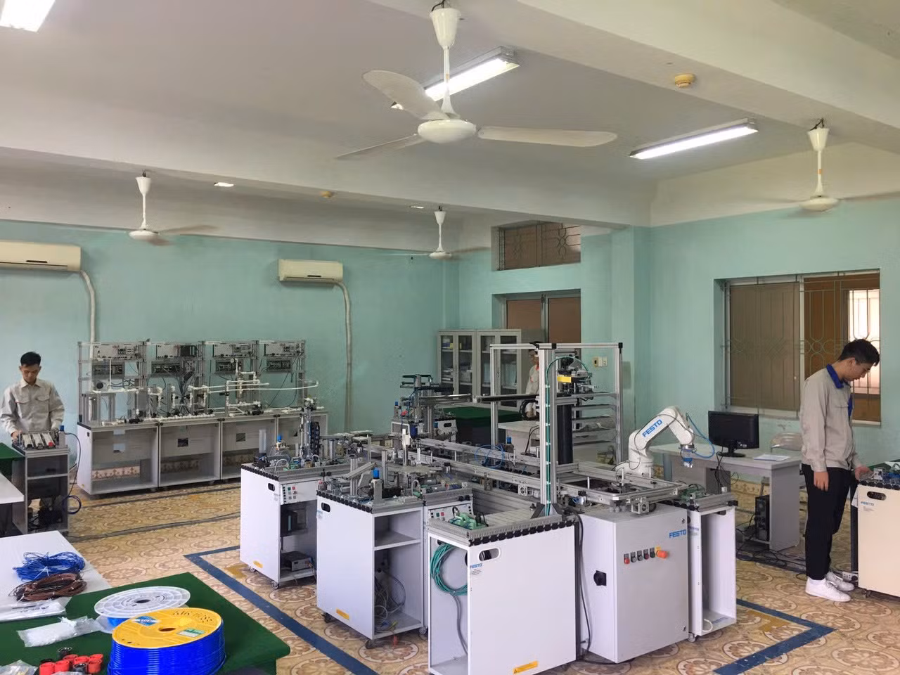 z6651175409455-7000bd782da34beba97f2b800dbd9657.jpg