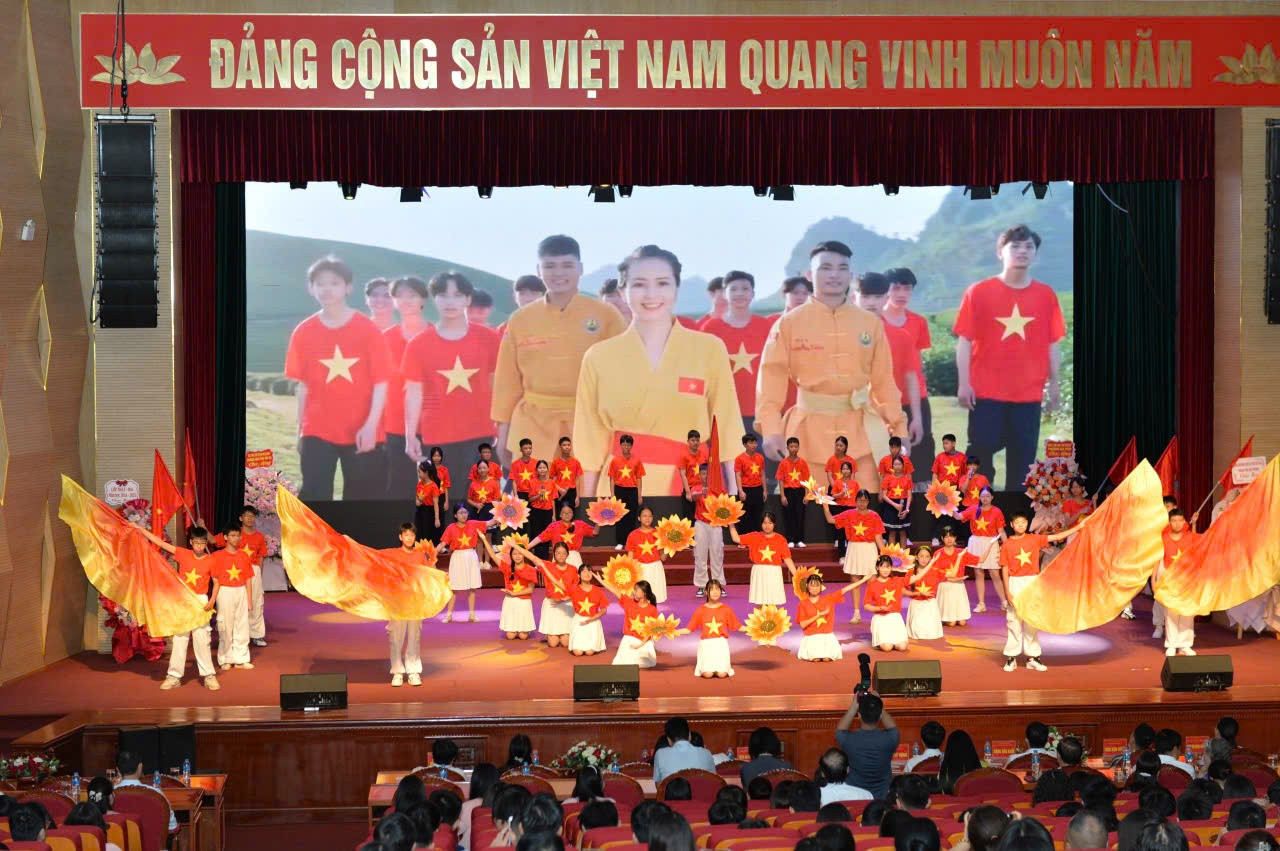 thcs-cva-tk-2.jpg