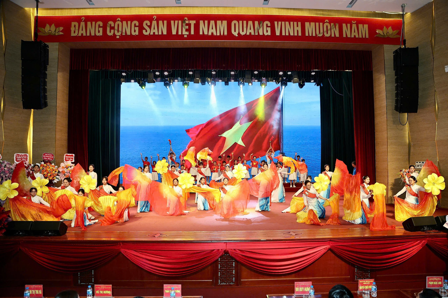 2aoboqsjv6d6wtcwi6m7x1uytsgjdccmwkhqzleq.jpg