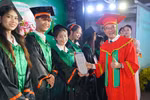 SV Điều dưỡng ĐH Đông Á nhận quyết định làm việc tại Nhật trước khi tốt nghiệp