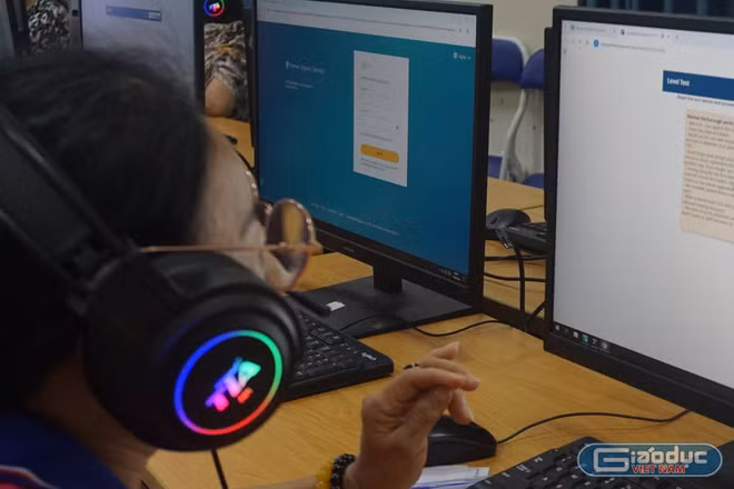 Giáo viên TPHCM băn khoăn việc khảo sát năng lực tiếng Anh trong dịp hè, Sở GD&ĐT thành phố nói gì?