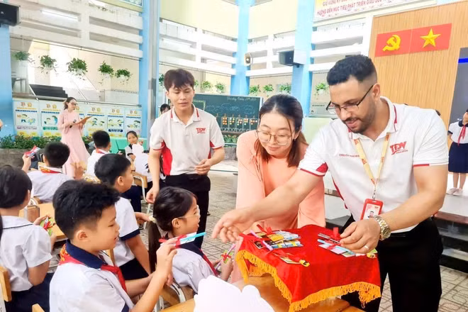 Dự kiến hoạt động giáo dục tăng cường không thu tiền của học sinh: Lãnh đạo trường nói gì?