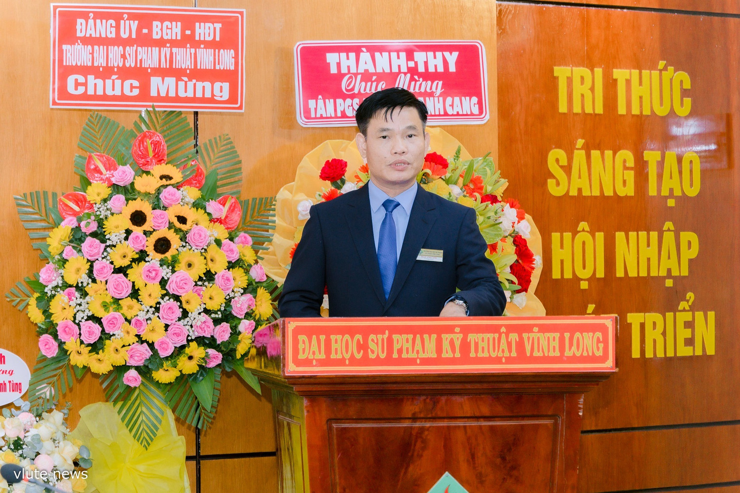 thay-cang-vinh-long.jpg