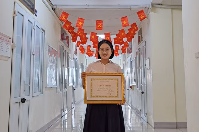 Hành trình chinh phục học bổng thạc sĩ của nữ sinh đam mê nghiên cứu địa hóa môi trường