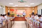 Thứ trưởng Bộ GDĐT Phạm Ngọc Thưởng kiểm tra công tác chấm thi tại Bắc Ninh
