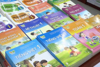 Sở GD&ĐT TPHCM đề xuất thực hiện chính sách miễn phí sách giáo khoa theo hình thức mượn - trả