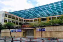 THPT Nguyễn Thái Bình thay đổi đồng phục nam sinh lớp 10, phụ huynh băn khoăn, hiệu trưởng nói gì?
