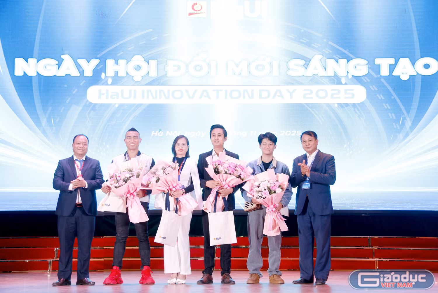 gdvn-tang-hoa-3.jpg