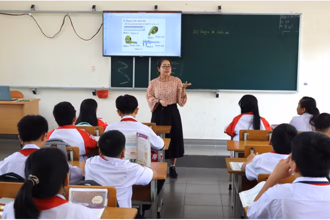 Hiệu trưởng, giáo viên mong sớm có quy định mới về bổ nhiệm chức danh, xếp lương nhà giáo