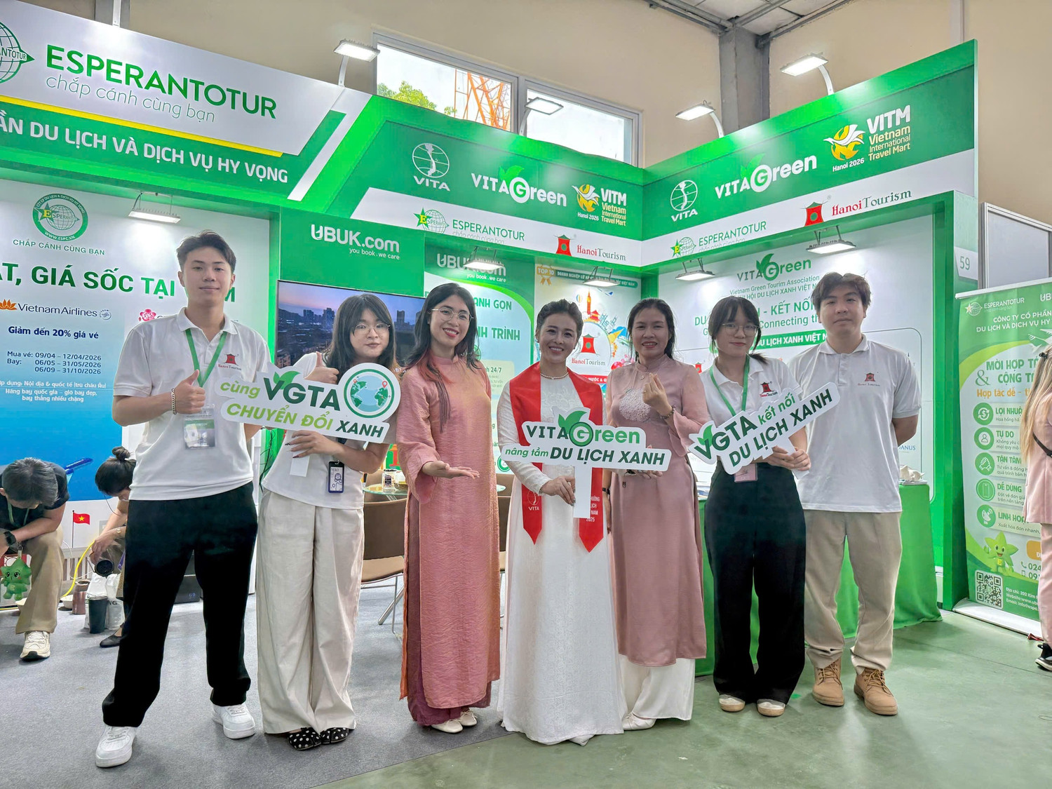 Doanh nghiệp xem chuyển đổi xanh, chuyển đổi số là nền tảng quan trọng để phát triển, nâng cao cạnh tranh. Ảnh: CTCC.