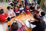 Chuẩn hóa quy trình chọn học liệu, đồ chơi ở CSGD mầm non, hiệu trưởng hoàn toàn đồng tình