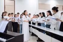 Đột phá giáo dục không bắt đầu từ chương trình mà đến từ tư duy