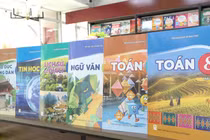 Bộ GDĐT yêu cầu bảo đảm cung ứng sách giáo khoa trước ngày 30/8