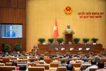 Phó Chủ tịch Quốc hội Nguyễn Thị Thanh điều hành phiên họp. Ảnh: quochoi.vn.