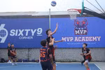 Đội U15 THCS Chu Văn An thắng áp đảo THCS Giảng Võ với tỷ số 73 - 14