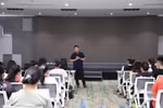 Sinh viên Trường Cao đẳng Kinh tế Thành phố Hồ Chí Minh trong một buổi trao đổi với doanh nghiệp. Ảnh: website nhà trường