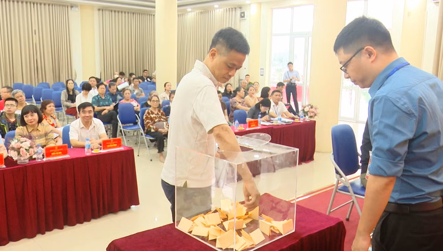 khuong-dinh-1.jpg