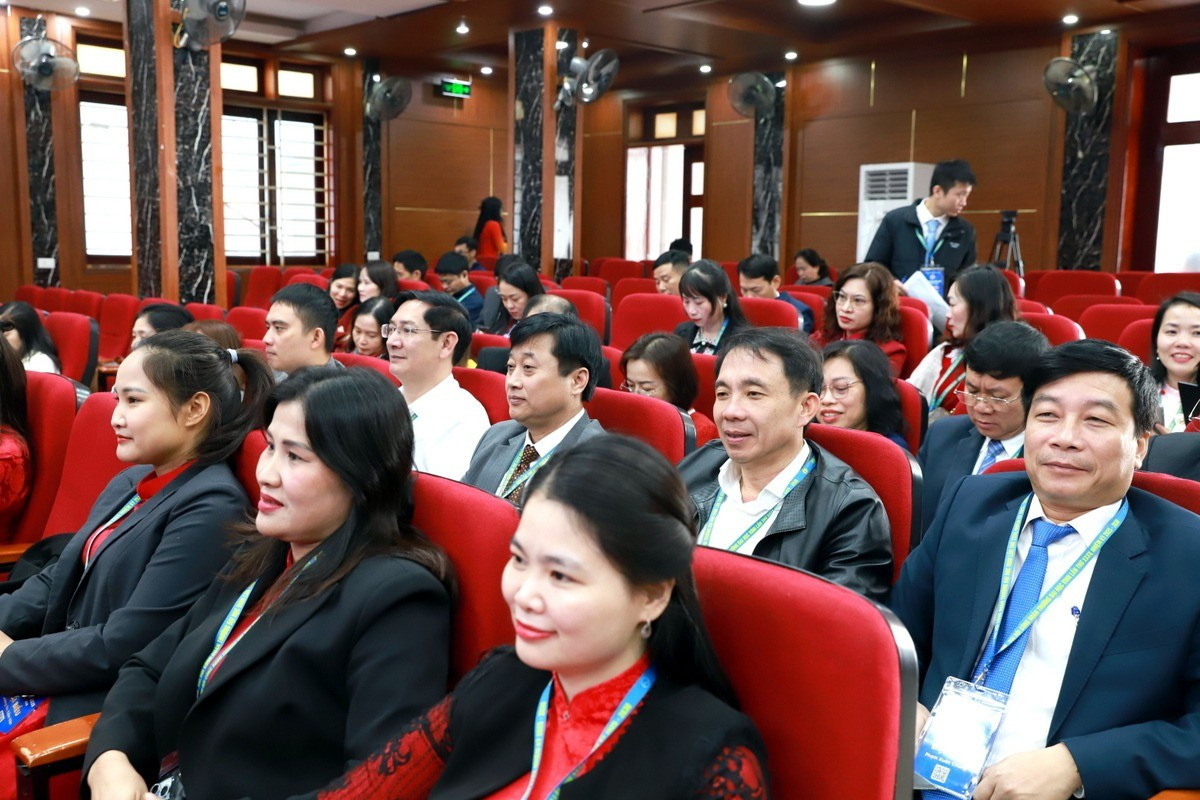 cong-doan-12-11zon.jpg