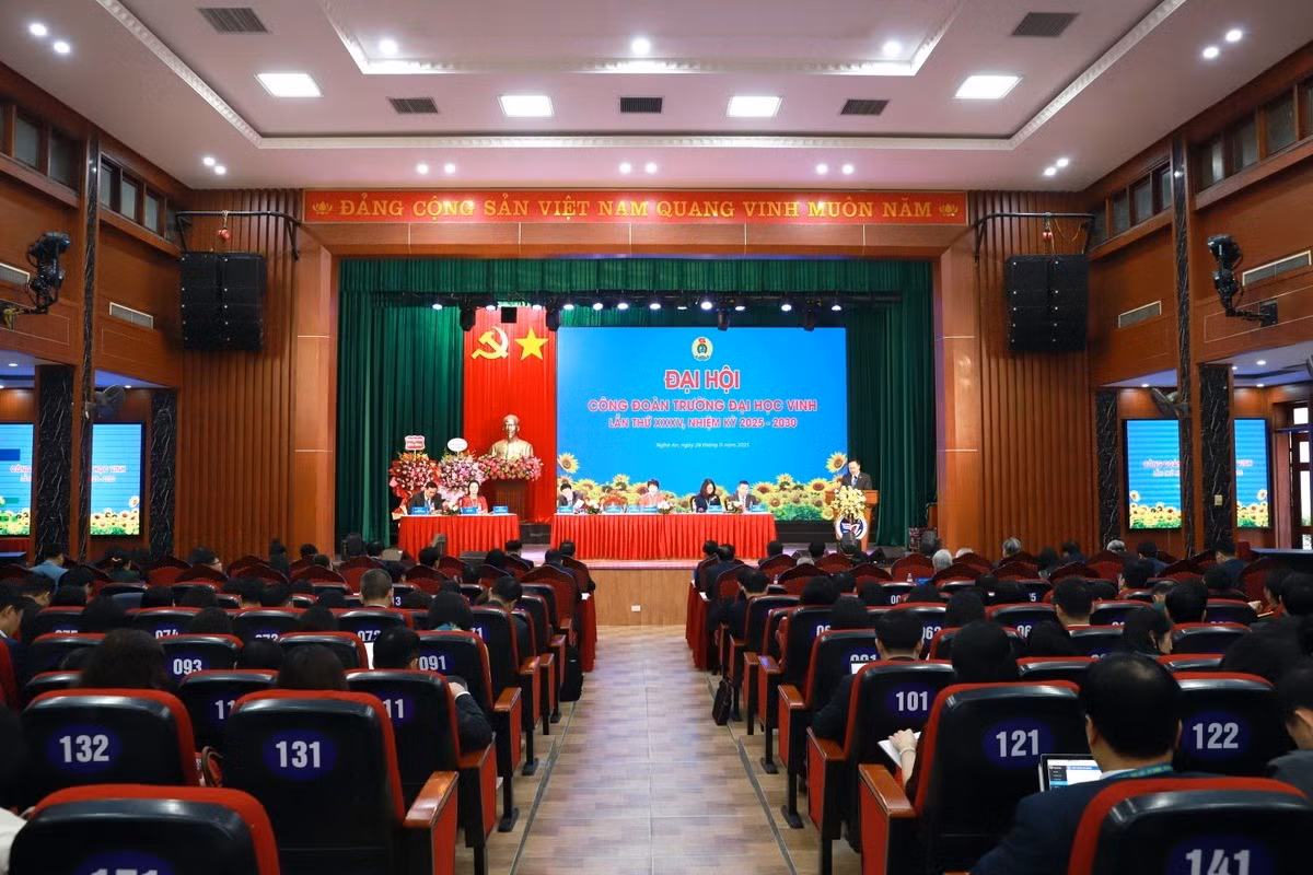 cong-doan-20-11zon.jpg