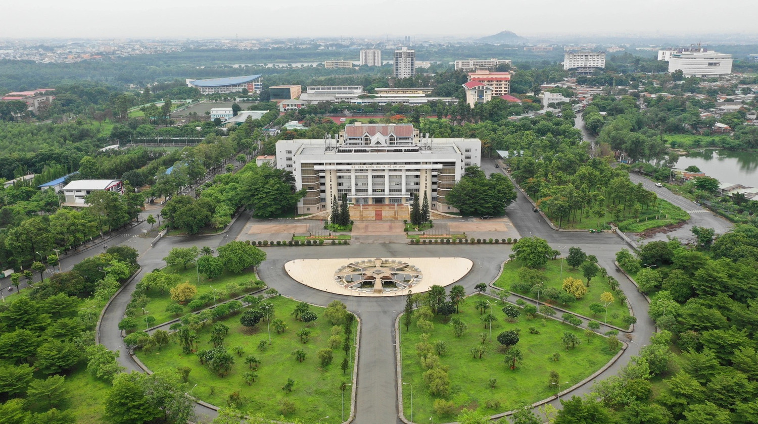 hcm-1.jpg