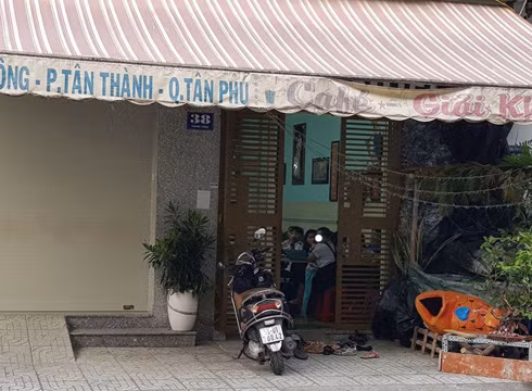 Học sinh trong lớp học thêm ở địa chỉ 36 đường Thành Công chiều ngày 15/12 (ảnh: P.L)