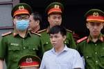 Đỗ Mạnh Tuấn bị đề nghị mức án cao nhất trong vụ gian lận điểm thi tại Hòa Bình. Ảnh: LC Đỗ Mạnh Tuấn bị đề nghị mức án cao nhất trong vụ gian lận điểm thi tại Hòa Bình. Ảnh: LC
