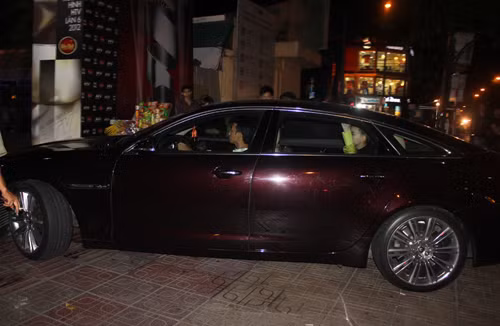 Chiếc Jaguar XJL của Hồ Ngọc Hà