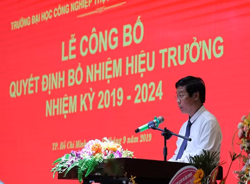 Phó Giáo sư Nguyễn Xuân Hoàn, tân Hiệu trưởng của Trường Đại học HUFI (ảnh: P.L) Phó Giáo sư Nguyễn Xuân Hoàn, tân Hiệu trưởng của Trường Đại học HUFI (ảnh: P.L)