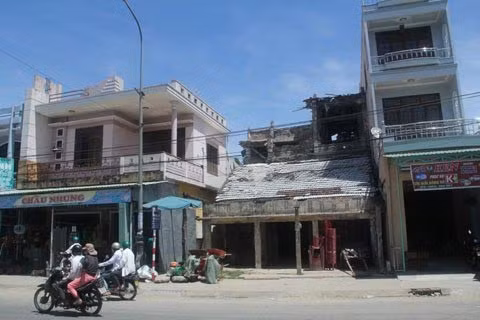 Tỷ phú "đại hà tiện" xứ Quảng ảnh 1 Tỷ phú "đại hà tiện" xứ Quảng, Tin tức trong ngày, ty phu, dong nat, nha dong nat, nha nat, xu quang, nguoi khung, keo hang thue, tin tuc, tin nhanh, tin hot, vn