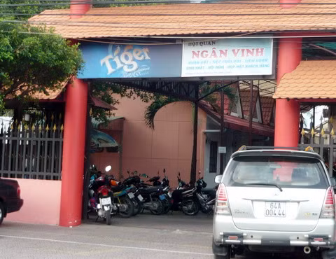 Ca So bo viec lien hoan "mung sep moi"