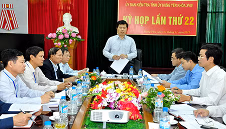 Bí thư Hưng Yên yêu cầu tập trung làm rõ vụ Hiệu trưởng đánh bài ảnh 2