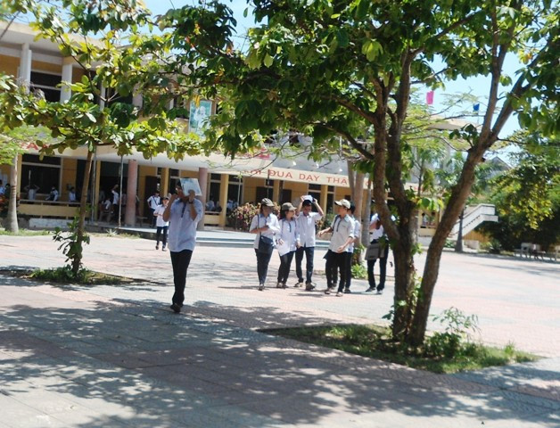 Chỉ còn chưa đến 1 tuần nữa, các thí sinh sẽ bước vào kỳ thi trung học phổ thông Quốc gia 2017. (Ảnh: Thủy Phan) Chỉ còn chưa đến 1 tuần nữa, các thí sinh sẽ bước vào kỳ thi trung học phổ thông Quốc gia 2017. (Ảnh: Thủy Phan)