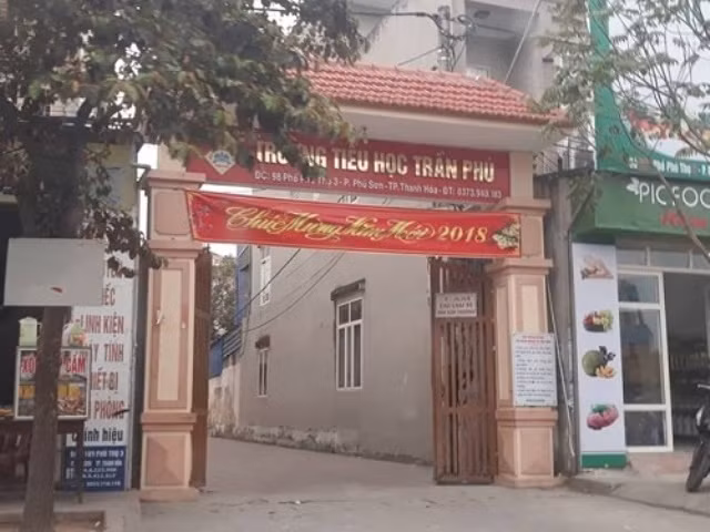 Trường tiểu học Trần Phú. Ảnh: Sông Mã. Trường tiểu học Trần Phú. Ảnh: Sông Mã.