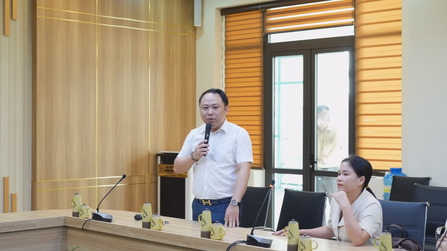 1.nguyen vinh san.jpg