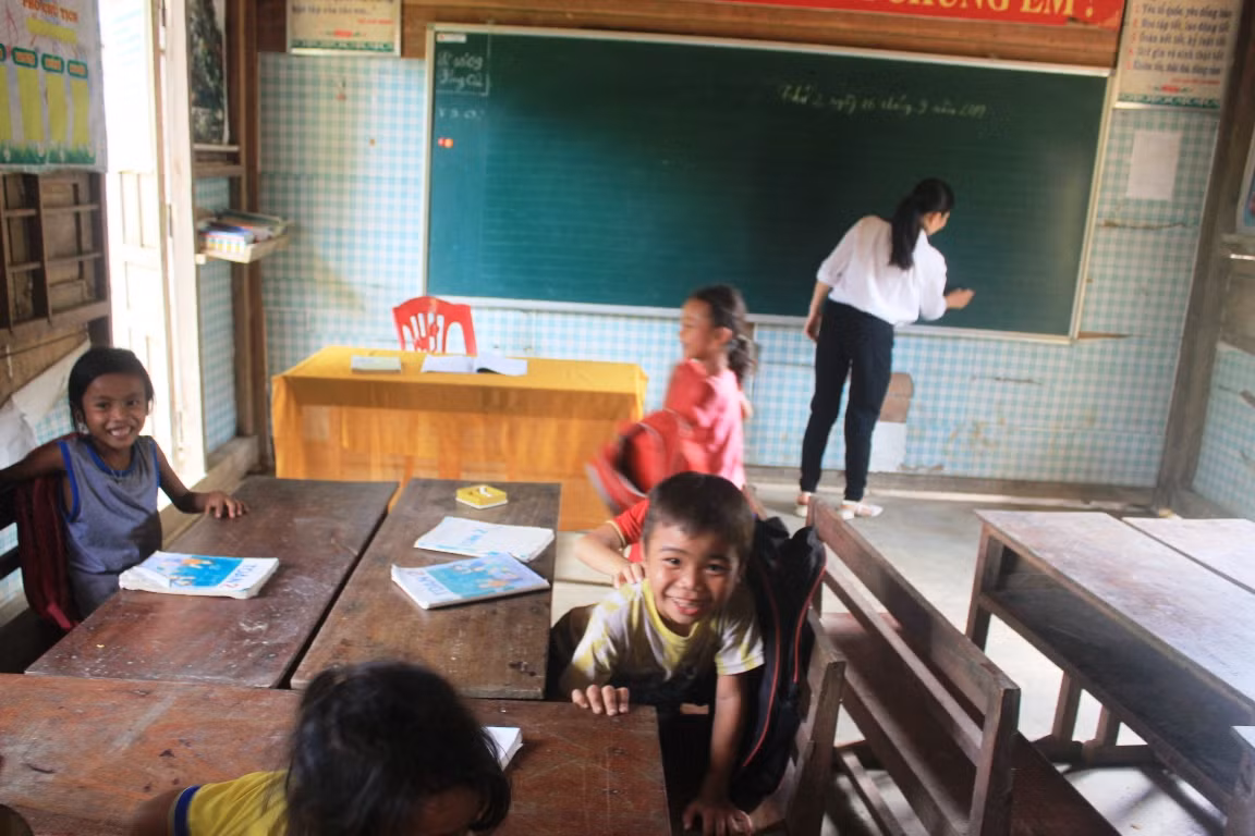 Một lớp học ở Bản Ón.