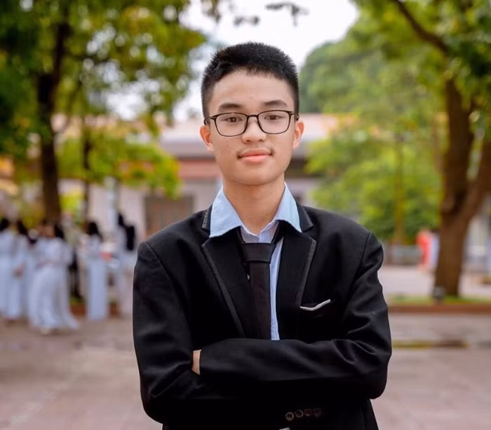 Phạm Chấn Hưng cho rằng, việc sớm nhận ra những điểm yếu của mình để cải thiện là yếu tố rất quan trọng (Ảnh: NVCC) Phạm Chấn Hưng cho rằng, việc sớm nhận ra những điểm yếu của mình để cải thiện là yếu tố rất quan trọng (Ảnh: NVCC)