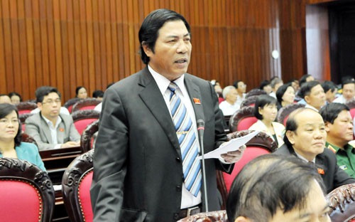 “Ông Nguyễn Bá Thanh sẽ không đơn độc trong cuộc chiến chống tham nhũng. Chúng tôi những người dân chân chính luôn sát cánh, ủng hộ ông".