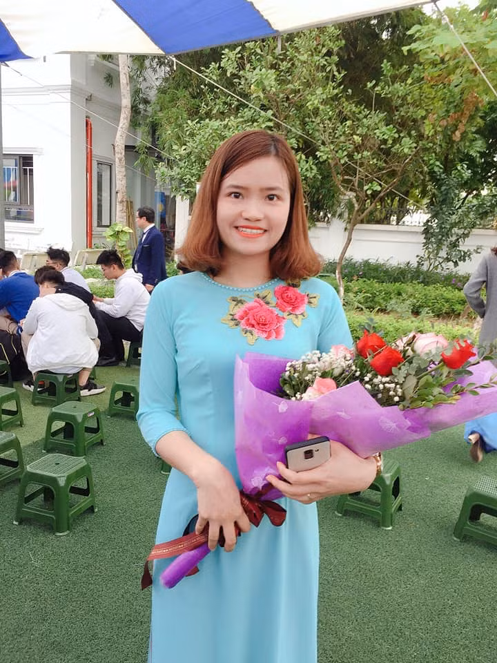 Cô Lê Hải Châu, giáo viên Ngữ Văn. Ảnh: Giáo viên cung cấp
