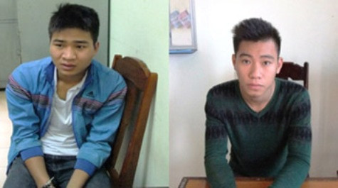 Sơn (Trái), Mạnh (phải) tại cơ quan điều tra
