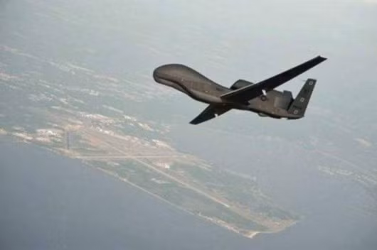 Máy bay trinh sát không người lái Global Hawk Mỹ